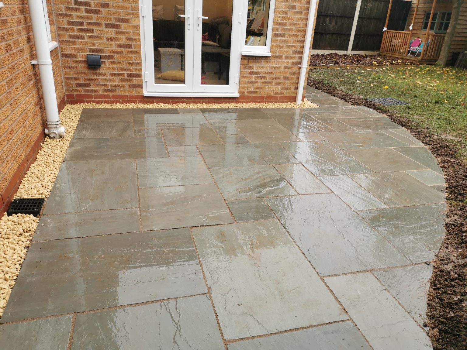 Patio layers in Redditch Redditch Paving & Landscaping Block paving